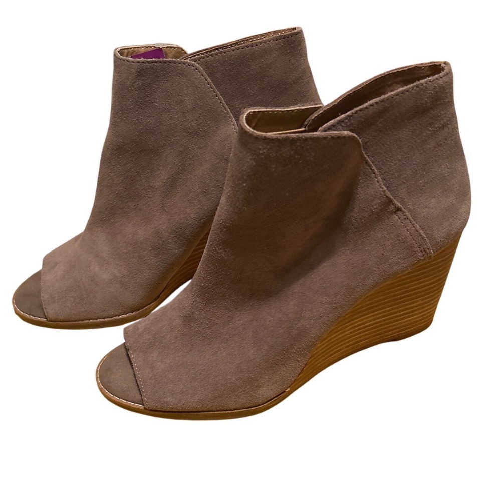 Lucky Brand Womens Taupe Suede Peep Toe Wedge Booties Open Toe Ankle Boots 10M